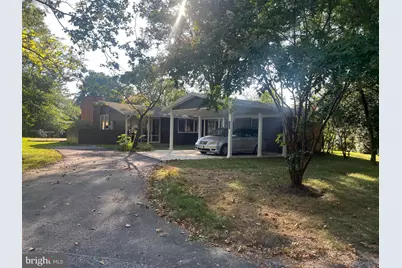 2217 Martha's Road, Alexandria, VA 22307 - Photo 1