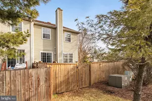 7945 Gunston Woods Pl, Lorton, VA 22079 - Photo 31