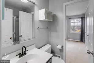 7945 Gunston Woods Pl, Lorton, VA 22079 - Photo 21