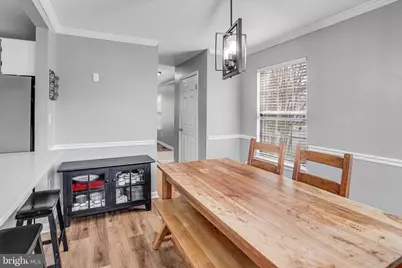 7945 Gunston Woods Place, Lorton, VA 22079 - Photo 9