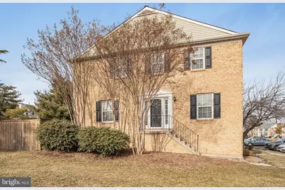 7945 Gunston Woods Place, Lorton, VA 22079 - Photo 3