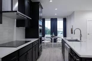 2708 River Birch Rd, Herndon, VA 20171 - Photo 5