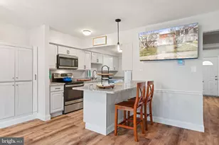 6404 Patience Ct, Alexandria, VA 22315 - Photo 9