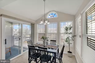 7518 Snowpea Ct, Alexandria, VA 22306 - Photo 3