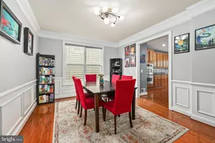 8717 Flowering Dogwood Ln, Lorton, VA 22079 - Photo 11