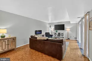 11519 Links Dr, Reston, VA 20190 - Photo 7
