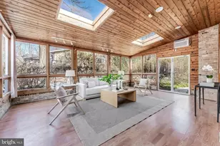 2615 Steeplechase Dr, Reston, VA 20191 - Photo 3