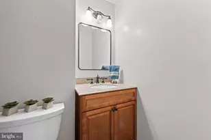 9518 Center St, Vienna, VA 22181 - Photo 21