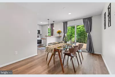 9518 Center Street, Vienna, VA 22181 - Photo 7