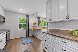 9518 Center St, Vienna, VA 22181 - Photo 15