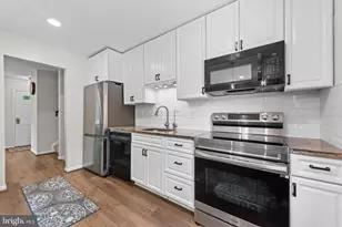 9518 Center St, Vienna, VA 22181 - Photo 13