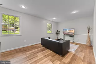 9518 Center St, Vienna, VA 22181 - Photo 25