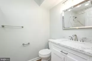 8058 Felecity Ct, Springfield, VA 22153 - Photo 21