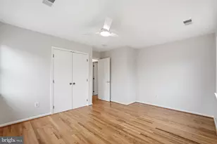 601 Sideling Ct NE, Vienna, VA 22180 - Photo 37