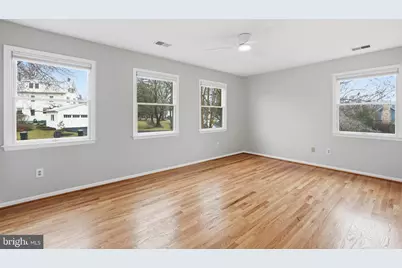 601 Sideling Court NE, Vienna, VA 22180 - Photo 35