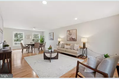 601 Sideling Court NE, Vienna, VA 22180 - Photo 5