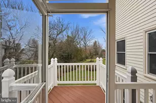 601 Sideling Ct NE, Vienna, VA 22180 - Photo 51