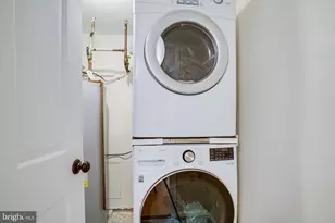 7640 Provincial Dr, McLean, VA 22102 - Photo 21