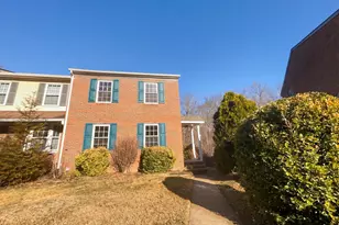 6352 Shaundale Dr, Springfield, VA 22152 - Photo 7