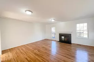 6352 Shaundale Dr, Springfield, VA 22152 - Photo 17