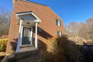 6352 Shaundale Dr, Springfield, VA 22152 - Photo 9