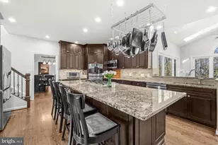 1515 Judd Ct, Herndon, VA 20170 - Photo 17