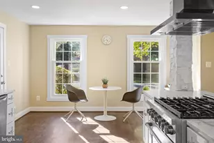 4403 Wakefield Dr, Annandale, VA 22003 - Photo 5