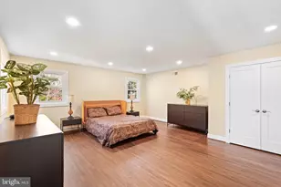 4403 Wakefield Dr, Annandale, VA 22003 - Photo 25