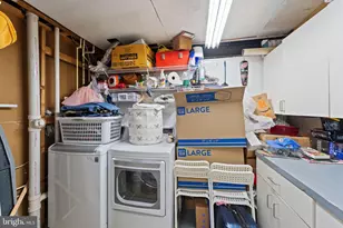 6111 Martins Landing Ct, Burke, VA 22015 - Photo 45