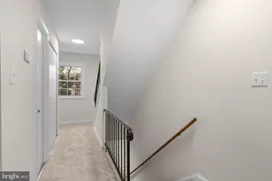 14831 Hoxton Square, Centreville, VA 20120 - Photo 19