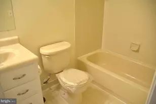 6086 Joust Ln, Alexandria, VA 22315 - Photo 23