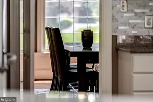 12390 Falkirk Dr, Fairfax, VA 22033 - Photo 25