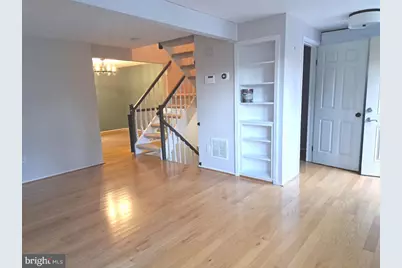 5393 Harbor Court Drive, Alexandria, VA 22315 - Photo 5