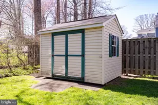 715 Park Street SE, Vienna, VA 22180 - Photo 59