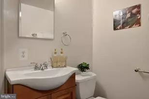 715 Park Street SE, Vienna, VA 22180 - Photo 49