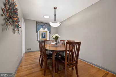 715 Park Street SE, Vienna, VA 22180 - Photo 17