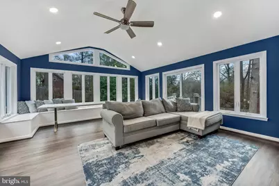 6402 Crosswoods Drive, Falls Church, VA 22044 - Photo 5