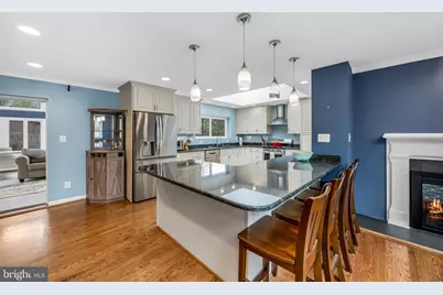 6402 Crosswoods Drive, Falls Church, VA 22044 - Photo 17