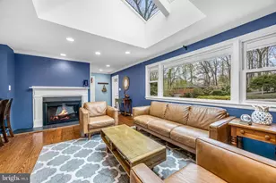 6402 Crosswoods Dr, Falls Church, VA 22044 - Photo 11