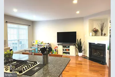 7358 Bloomington Court, Springfield, VA 22150 - Photo 19