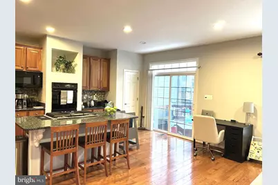 7358 Bloomington Court, Springfield, VA 22150 - Photo 11