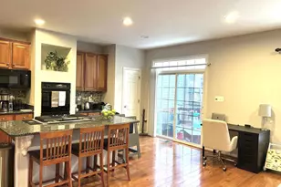 7358 Bloomington Ct, Springfield, VA 22150 - Photo 11