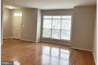 7358 Bloomington Court, Springfield, VA 22150 - Photo 9