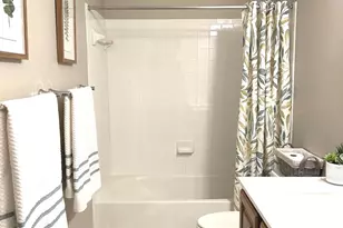 7358 Bloomington Ct, Springfield, VA 22150 - Photo 47