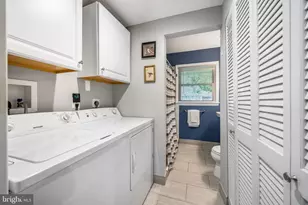 6004 Brookview Dr, Alexandria, VA 22310 - Photo 23
