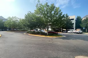 12929 Centre Park Cir, Herndon, VA 20171 - Photo 57