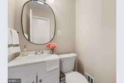 9078 Brook Ford Road, Burke, VA 22015 - Photo 17