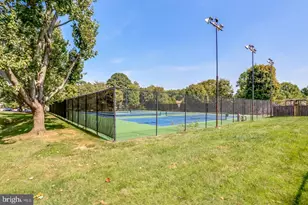 8326 Darlington St, Springfield, VA 22152 - Photo 39