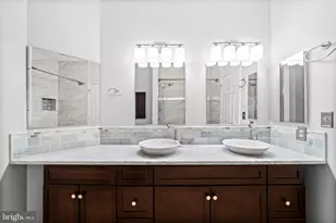 2111 Highcourt Ln, Herndon, VA 20170 - Photo 21