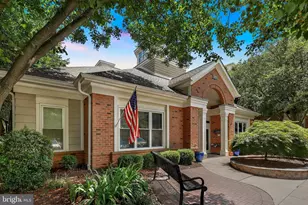 2111 Highcourt Ln, Herndon, VA 20170 - Photo 27